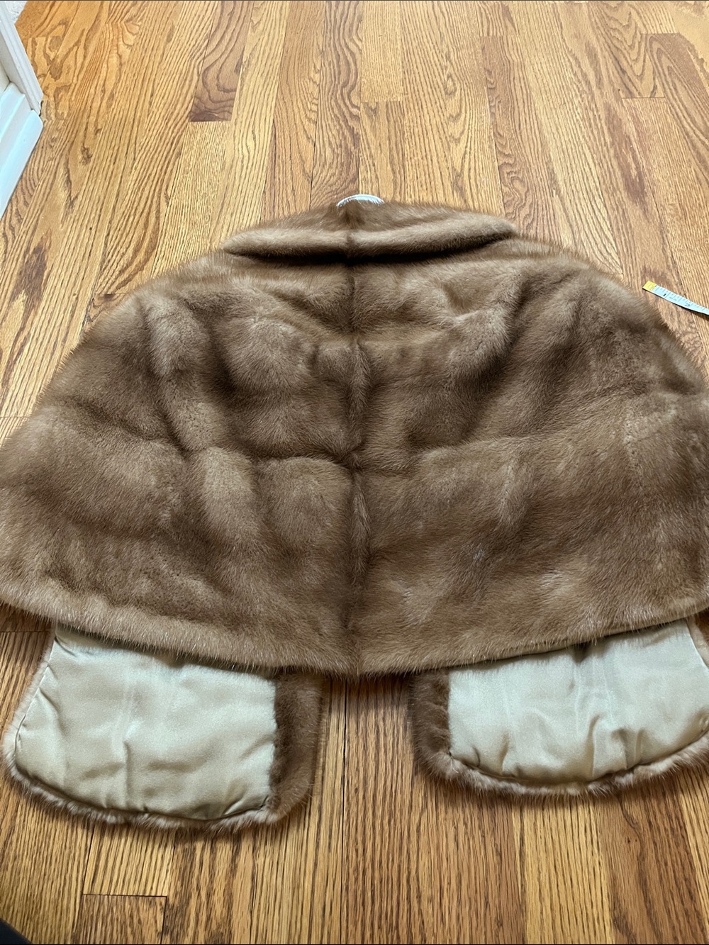 Women's Brown Mink Fur Shawl - Picture 8 of 8